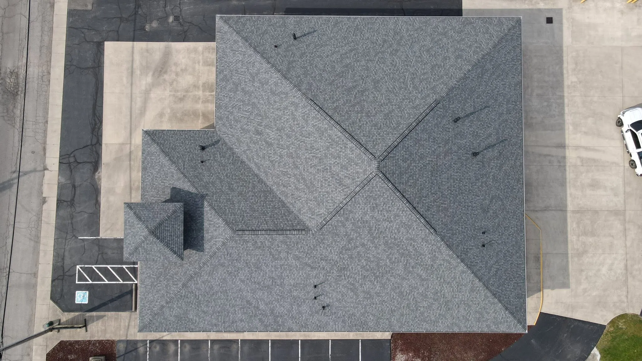 Commercial roofing project in Logan County, Ohio