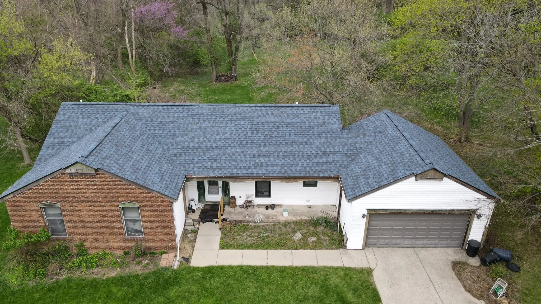 New architectural shingle roof in Logan County, Ohio