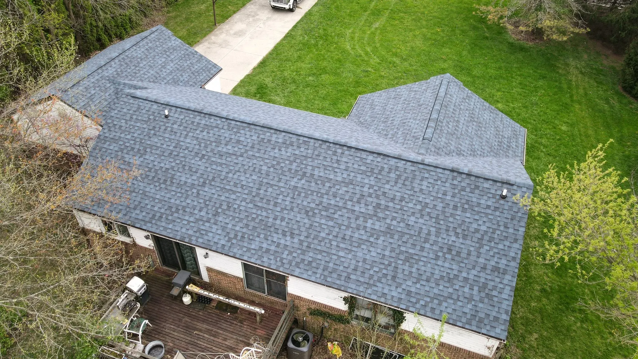 New architectural shingle roof in Logan County, Ohio